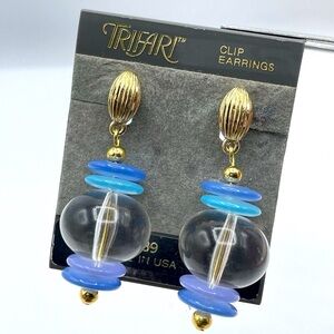 Vintage Crown Trifari Gold Tone Clip On Earrings Dangle Clear Lucite Retro Bold